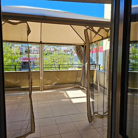 Luxor Daire *